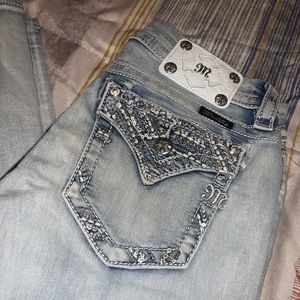 BRAND NEW light wash Miss Me jeans